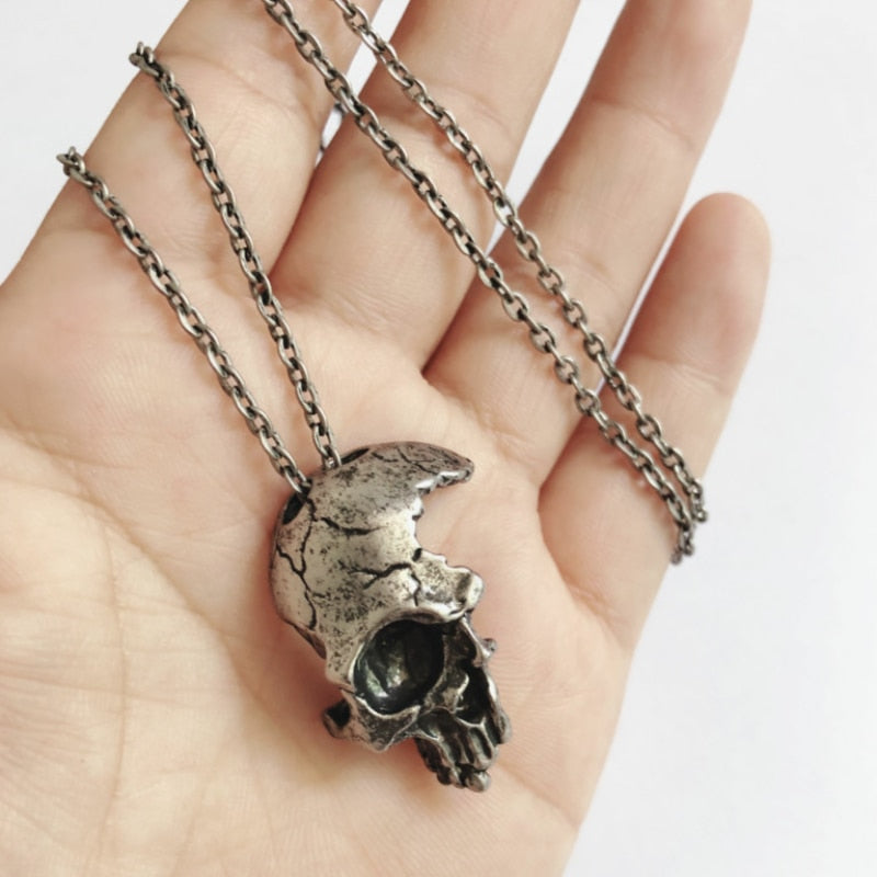 Gothic Half Skull Pendant Chain Rebel & Chain