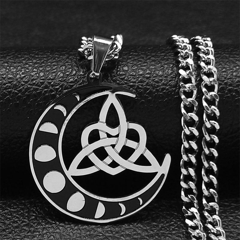 Celtic Knot - Rebel & Chain