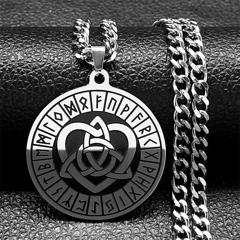 Celtic Knot - Rebel & Chain