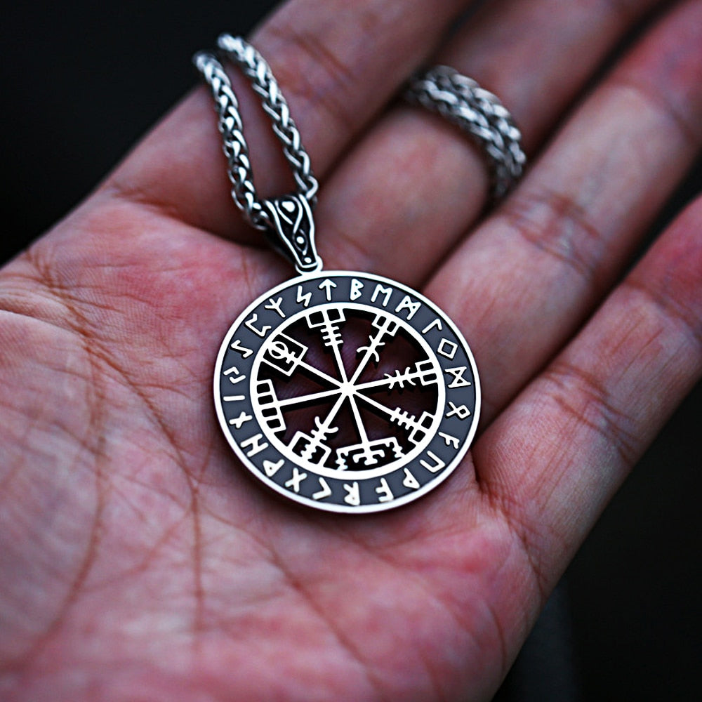 Vintage Nordic Style Casual Round Pendants Rebel & Chain