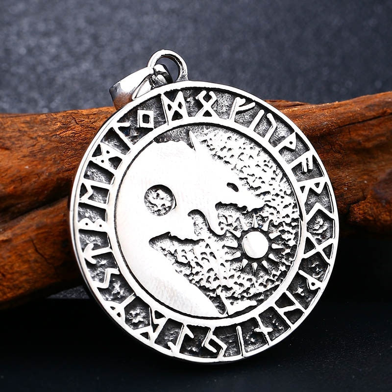 Vintage Nordic Style Casual Round Pendants Rebel & Chain