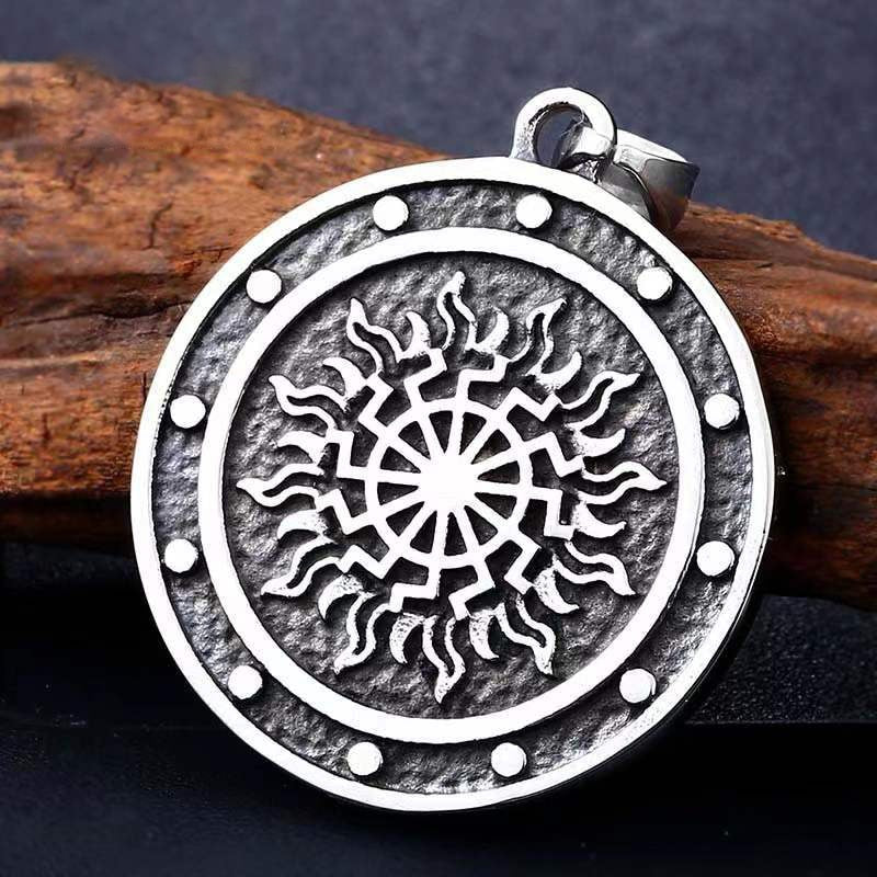 Vintage Nordic Style Casual Round Pendants Rebel & Chain