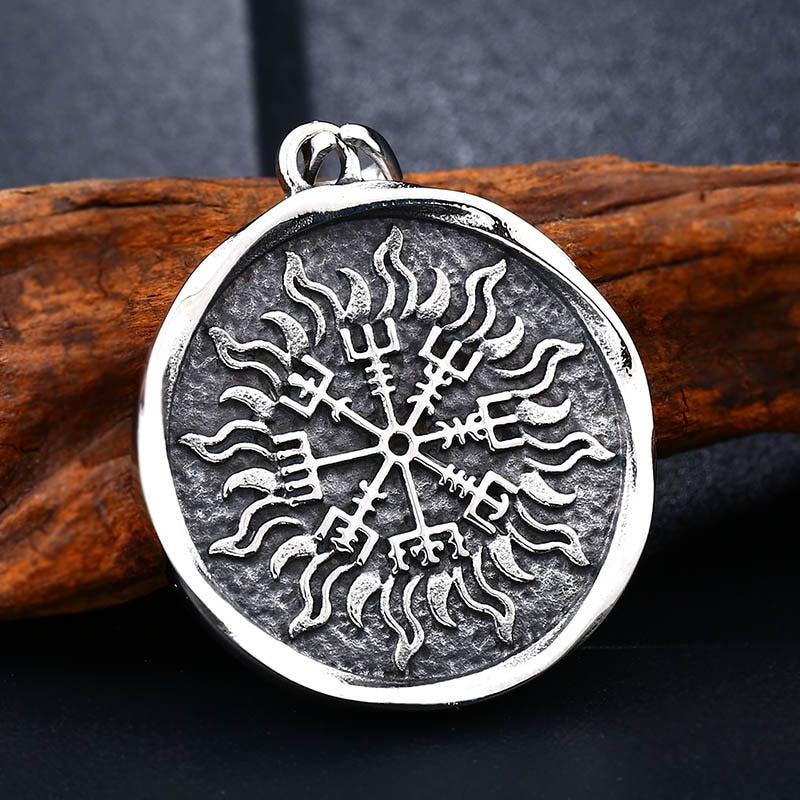 Vintage Nordic Style Casual Round Pendants Rebel & Chain